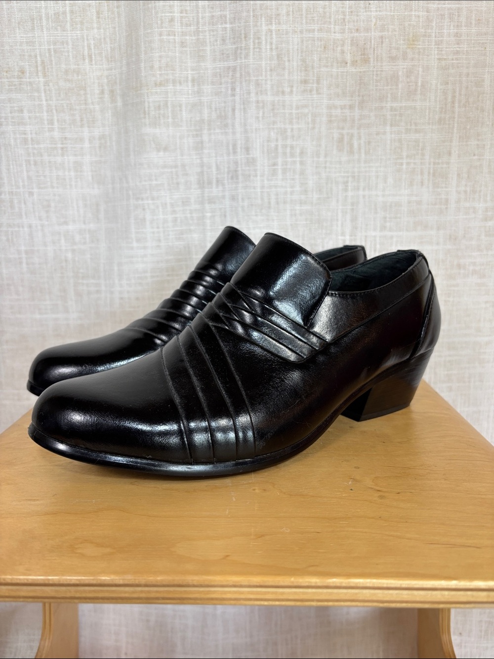 Vintage Y2K Giorgio Baccini men’s black leather loafers